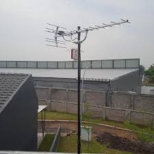 penangkal-petir-antena-tv